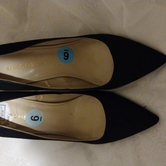 Marc Fisher black suede block heels - Picture 10 of 10